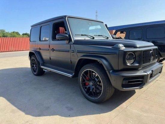 24款奔驰g63进口现车韩版230万港口最低售价