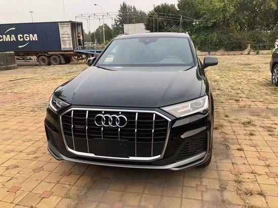 进口2023款奥迪q7现车特惠处理20t价格低至49万起