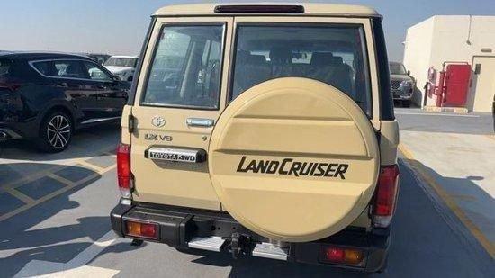 超耐造24款丰田酷路泽lc76 自动挡最顶配沙漠黄天津首发