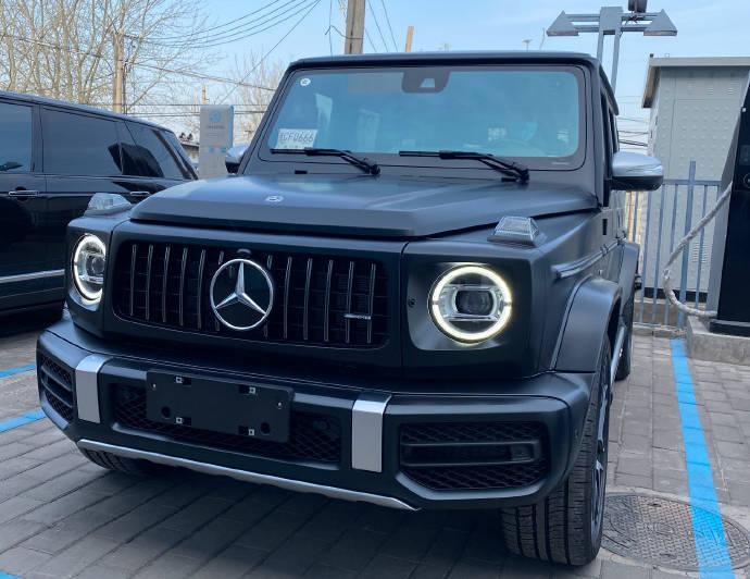 实拍2024款奔驰g63amg举手投足间流露满满爱意