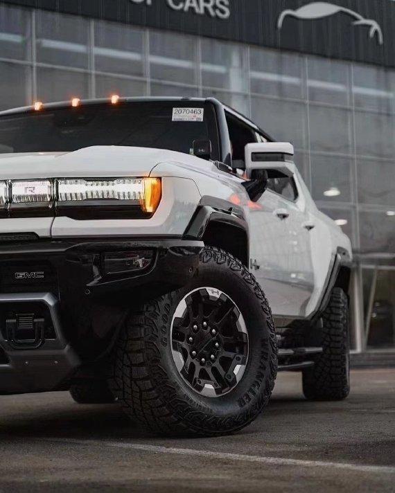 悍马ev配置解析全新gmc天津现车很霸气港口最新价