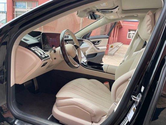 23款平行进口奔驰s500港口最新售价  可分期