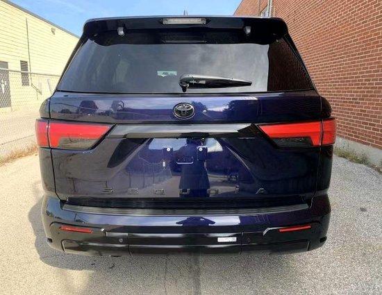 23款丰田红杉3.5T 全尺寸SUV 现金优惠 98万起