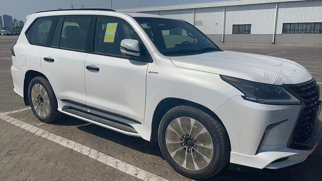 2021款中东雷克萨斯570 kuro黑耀限量版 black edition 巅峰黑耀创世