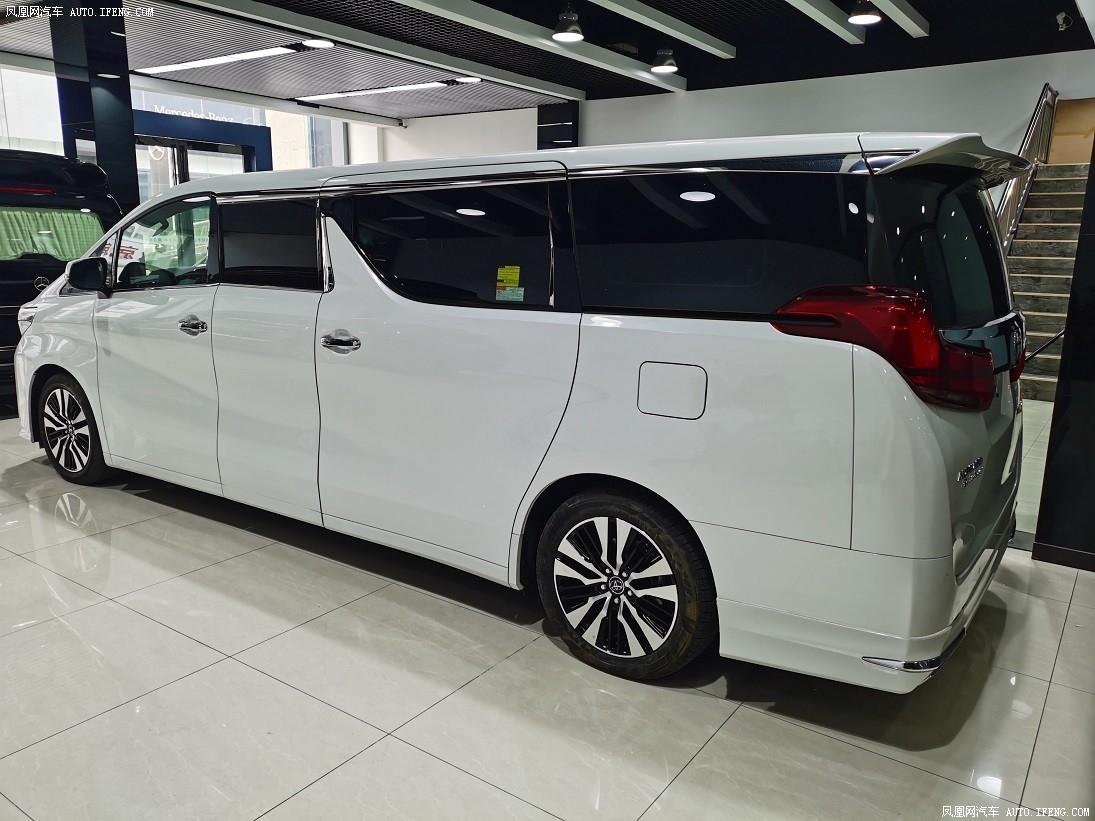 丰田埃尔法3.5v6加长版天津港口展位现车优惠报价155万包牌价