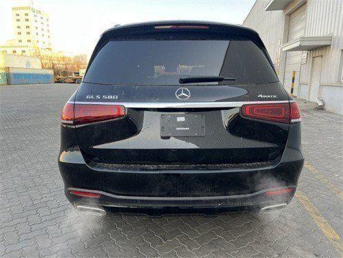 2024款奔驰gls580晒出你的c位底气落地价格