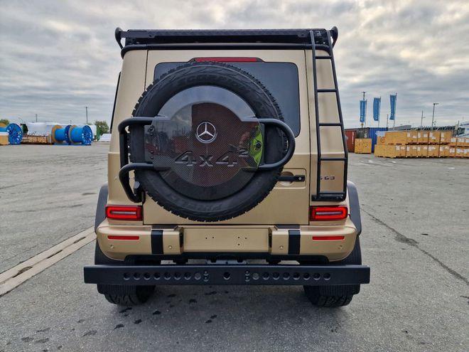 5.安全性能23款奔驰g63 4×4平方采用4.