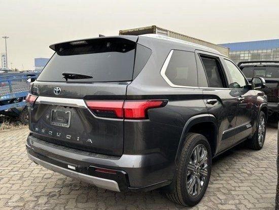 24款丰田红杉sr5limitedplatinumtrdpro和capstone