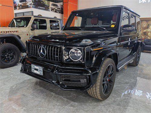 24款奔驰G63韩版现车跌破230万无强制费用