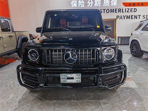 24款奔驰G63韩版现车跌破230万无强制费用