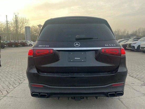 西装暴徒加版奔驰gls63越野7座4.0 v8 amg高性能发动机价格