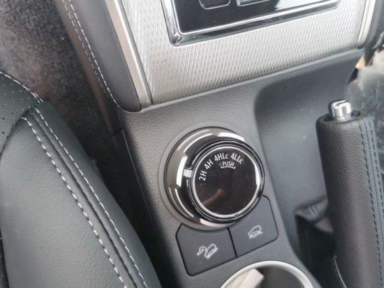 天津港三菱l200柴油23t皮卡20多万全国可分期