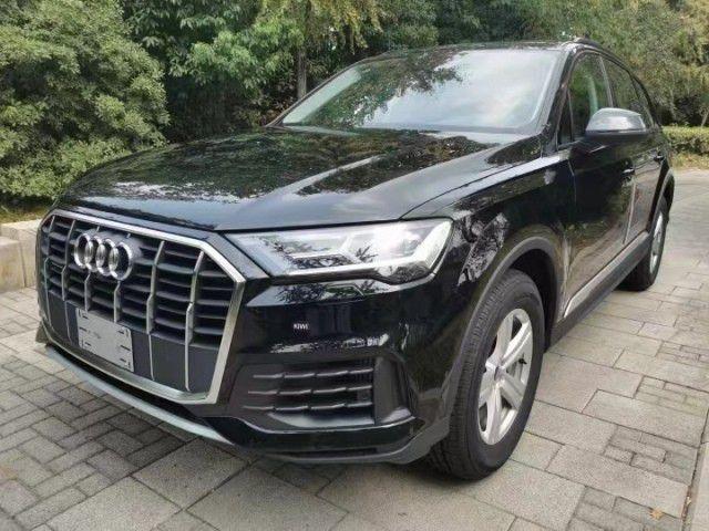 平行进口仅需47万24款奥迪Q7提裸车