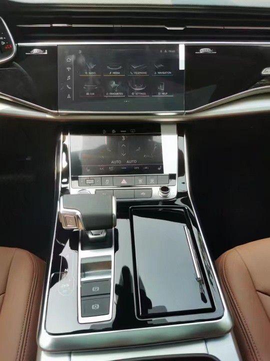 平行进口仅需47万24款奥迪Q7提裸车