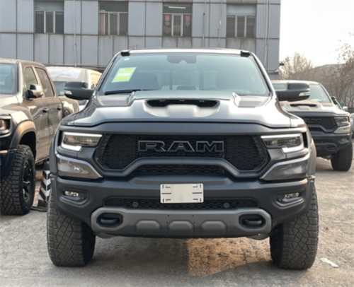 23款道奇霸王龙6.2T绝产少量现车82万最低售价