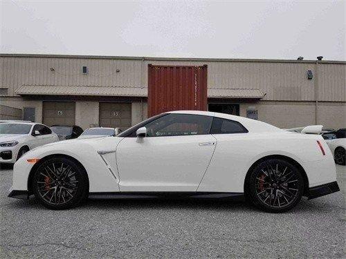 23款日产gtr38t超跑港口最新售价150万可分期