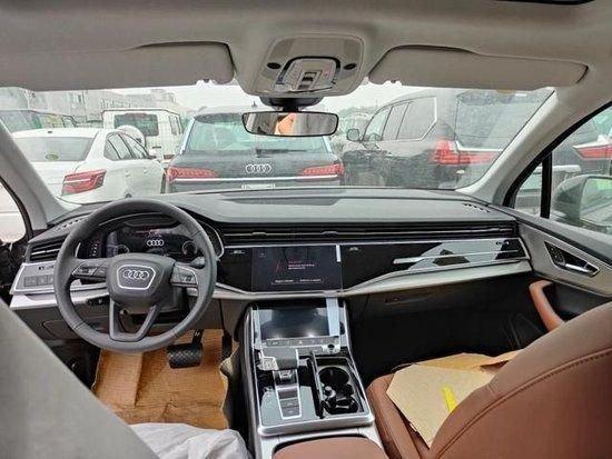 2024款奥迪q7天津港平行进口版现车报价48万钜惠销售