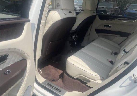 2023款宾利添越天津港现车报价直降到底豪华suv钜惠