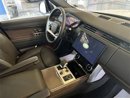 全新一代23款路虎揽胜行政强劲优惠万元