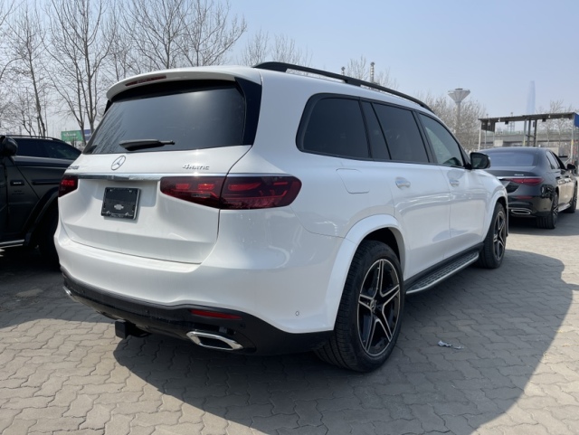 平行进口 奔驰gls450四座版迈巴赫天津现车 仅需一百一十多万起售