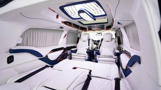 2024款进口奔驰v250商务车外观精致稳重天津出售