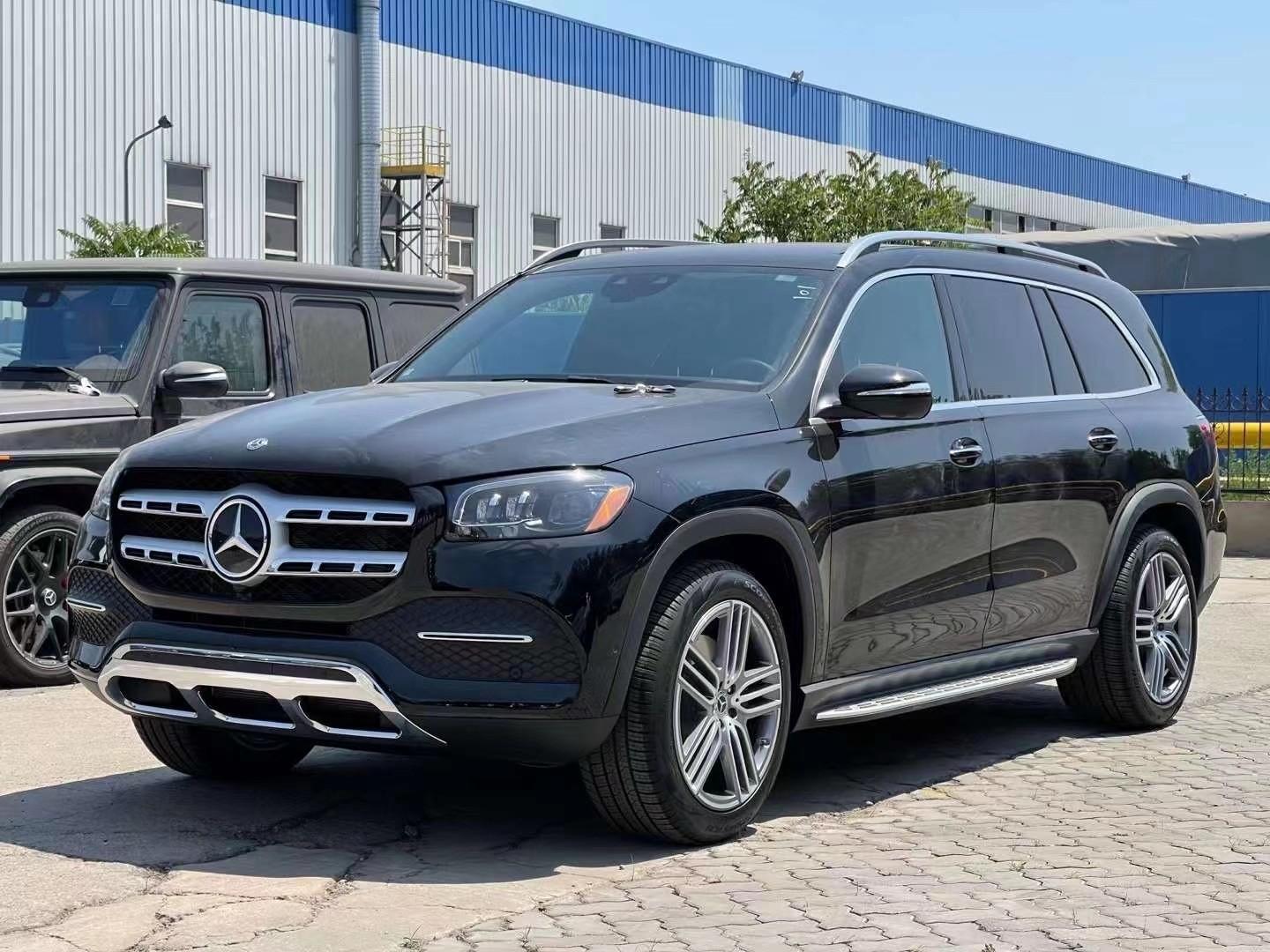 23款奔驰gls450港口价格大跳水100余万提高配满满性价比