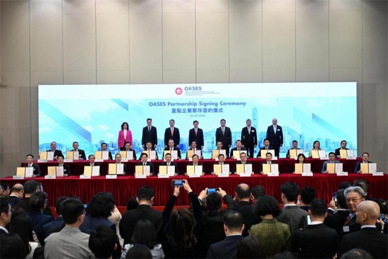 抢占AI先机、加速海外布局，哪吒汽车与主旋律同频共振！
