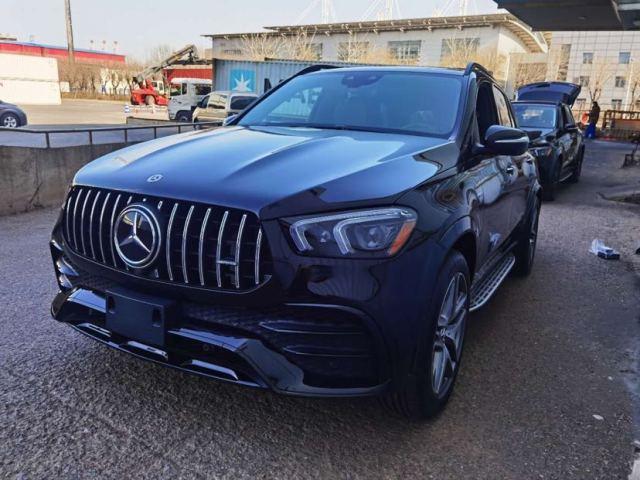 美规奔驰GLE53超强性能奔驰AMG GLE53霸气展现