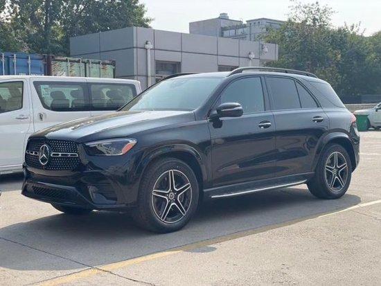 24款奔驰gle450标配天津港保税区现车掉价7万
