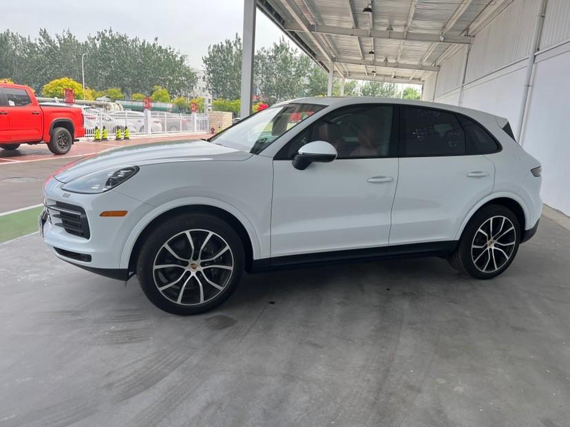 24款保时捷卡宴30t特价优惠可按揭天津港口直销全国