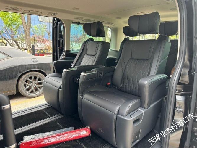 23款丰田格兰维亚3.5L V6 汽油价格萨尔法港口最低价