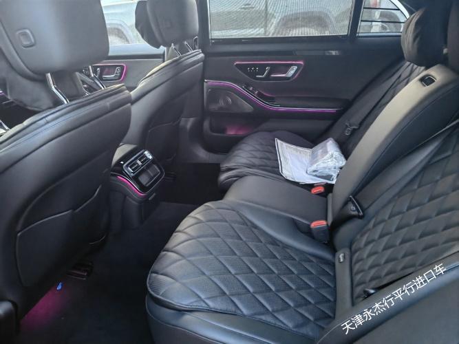 23款奔驰S580 四驱长轴 后轮转向4.5度天津现车价格及配置