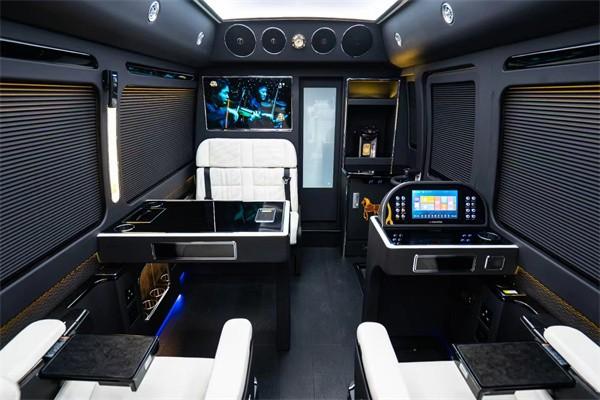 北京 惊喜促销红旗国悦QM7降价4.5万特卖再享福利优惠