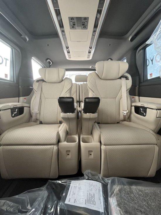 2024款丰田埃尔法35l汽油豪华商务mpv最新报价