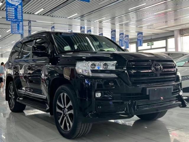 2020款酷路泽4500现车报价八气遥启包围清仓处理