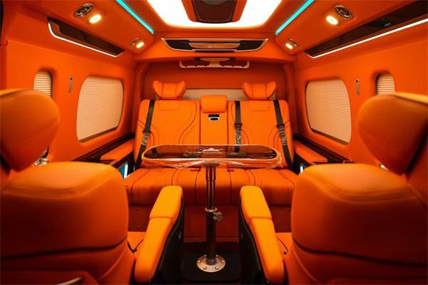 丰田海狮7座顶价格价 进口丰田海狮配置参考