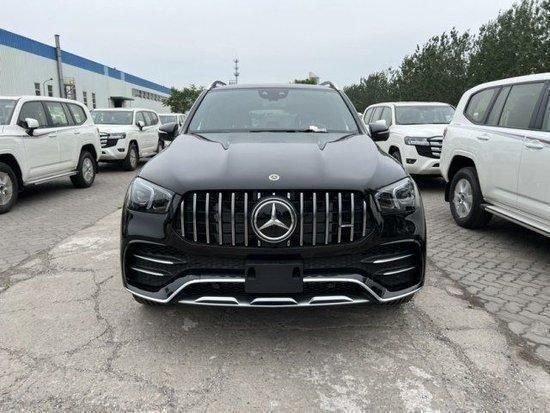 全新奔驰gle53amg高性能排气港口现车98万起售