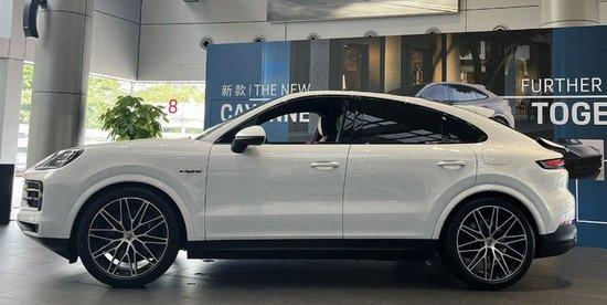 24款保时捷卡宴直击底价98万起售