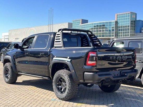 23款道奇霸王龙越野猛兽超强皮天津港售价崩盘抢购热销