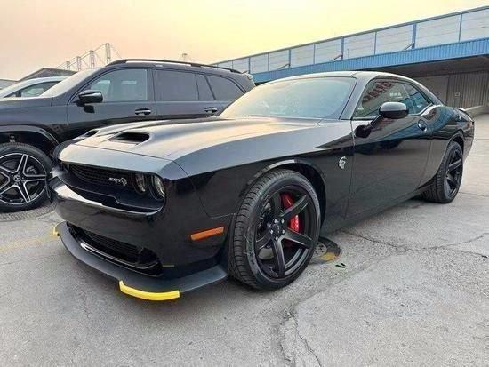 23款道奇挑战者美式经典车型恐成绝唱天津港少量现车热卖中