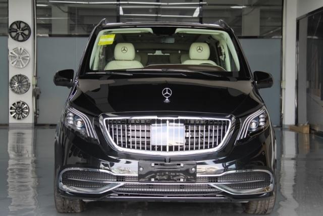 2023款奔驰威霆升级迈巴赫vs680 包牌4x万 舒适度让人