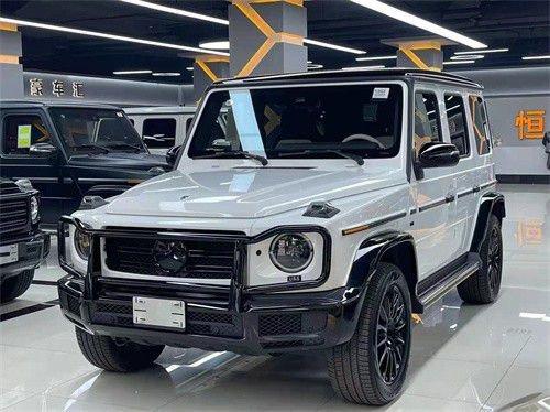 24款奔驰g550大暗夜包顶级熊猫版现车最新价格