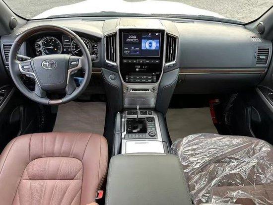 21款丰田酷路泽570自吸静经典车型少量现车热销