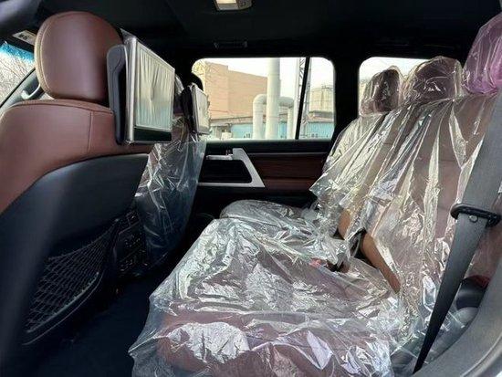 21款丰田酷路泽570自吸静经典车型少量现车热销