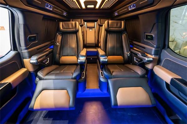 福特勇猛者7座价格 福特勇猛者顶配报价