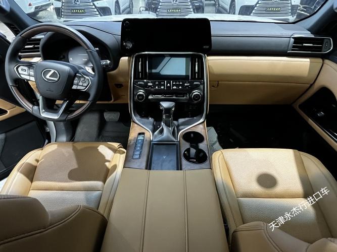 雷克萨斯LX600  7座 Luxury豪华现车报价及图片配置简介