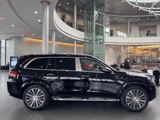 24款平行进口奔驰迈巴赫GLS600顶配现车278万
