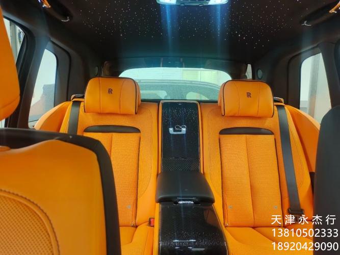 24款劳斯莱斯库里南BB版四座流星顶双腰线现车销售