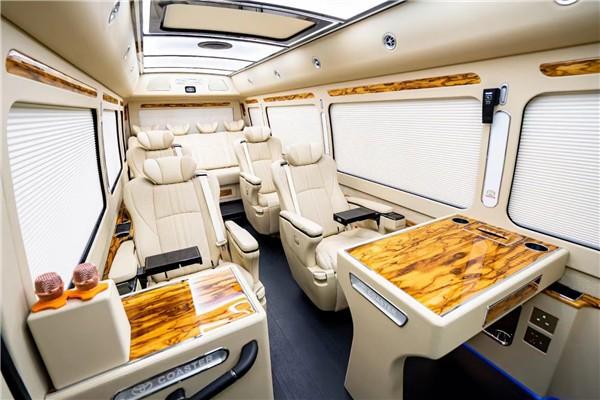 四川丰田考斯特厂家电话考斯特定制销售中心位置