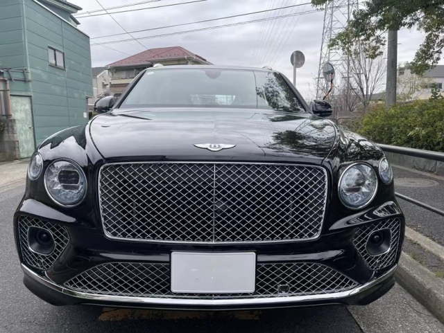 2024款宾利添越 3.0t混动现车报价现车手续齐全国牌可